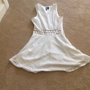 White lace dress